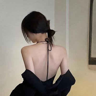 魔宫石女